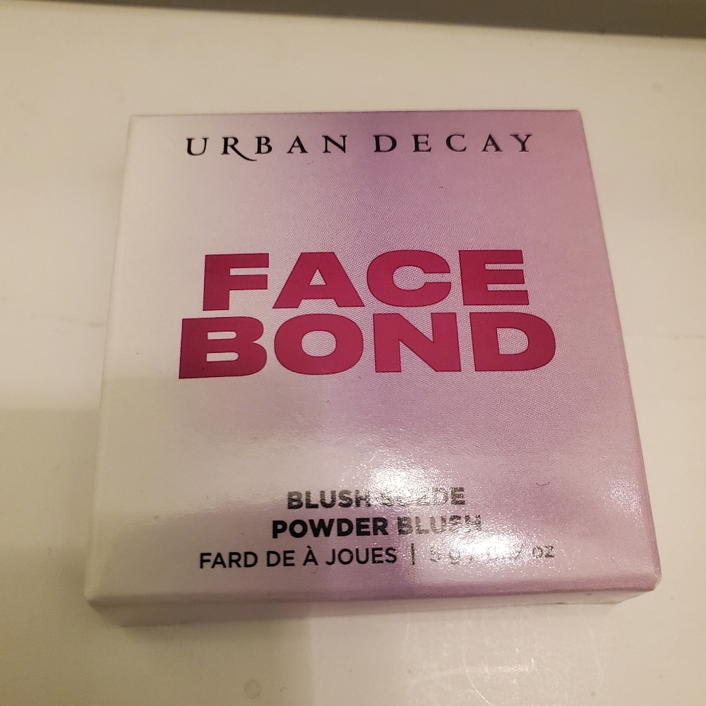 Urban Decay FACE BOND LONG-LASTING BLUSH SUEDE TOUCH ME. BNIB - Picture 3 of 5